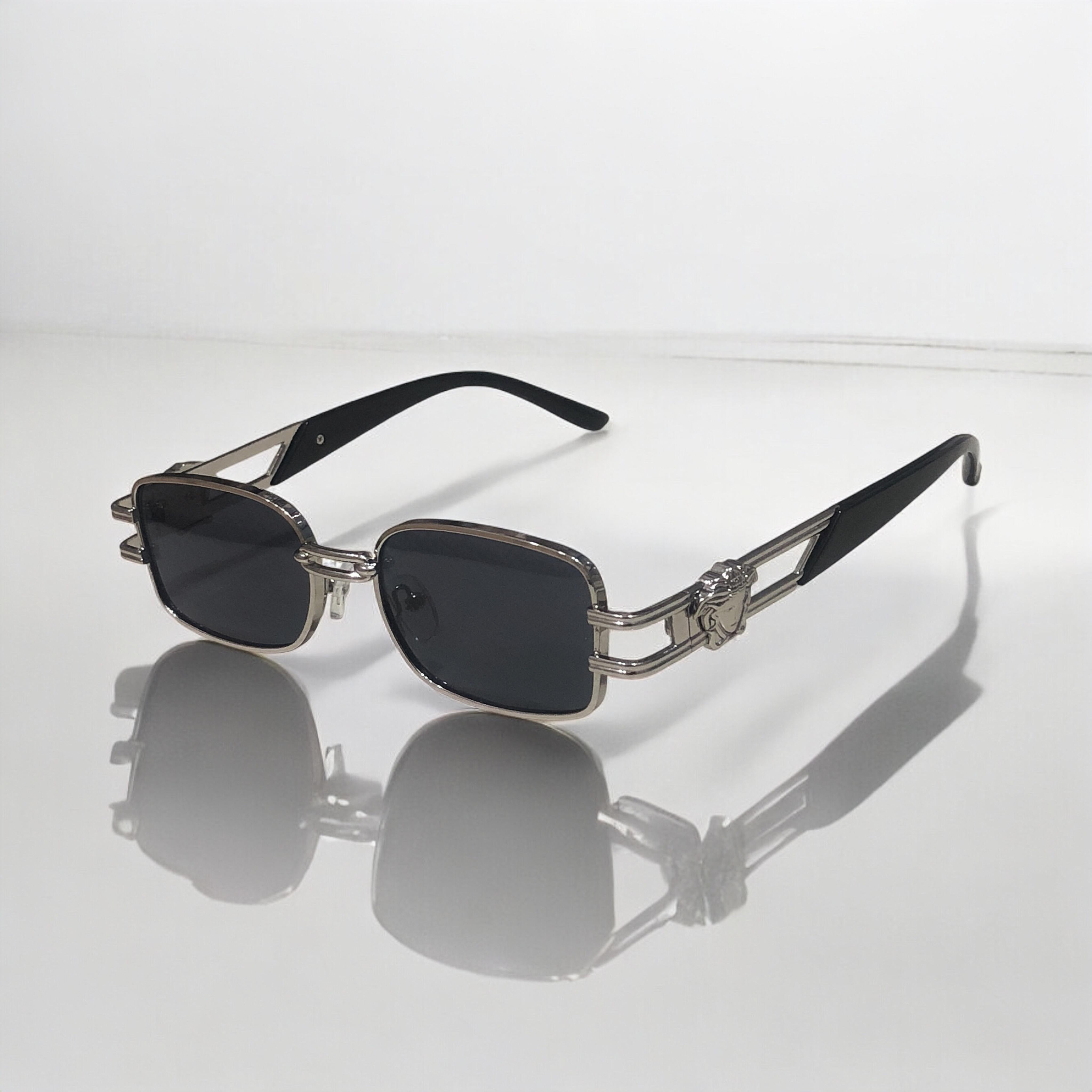 BILLIONAIRE GLASSES